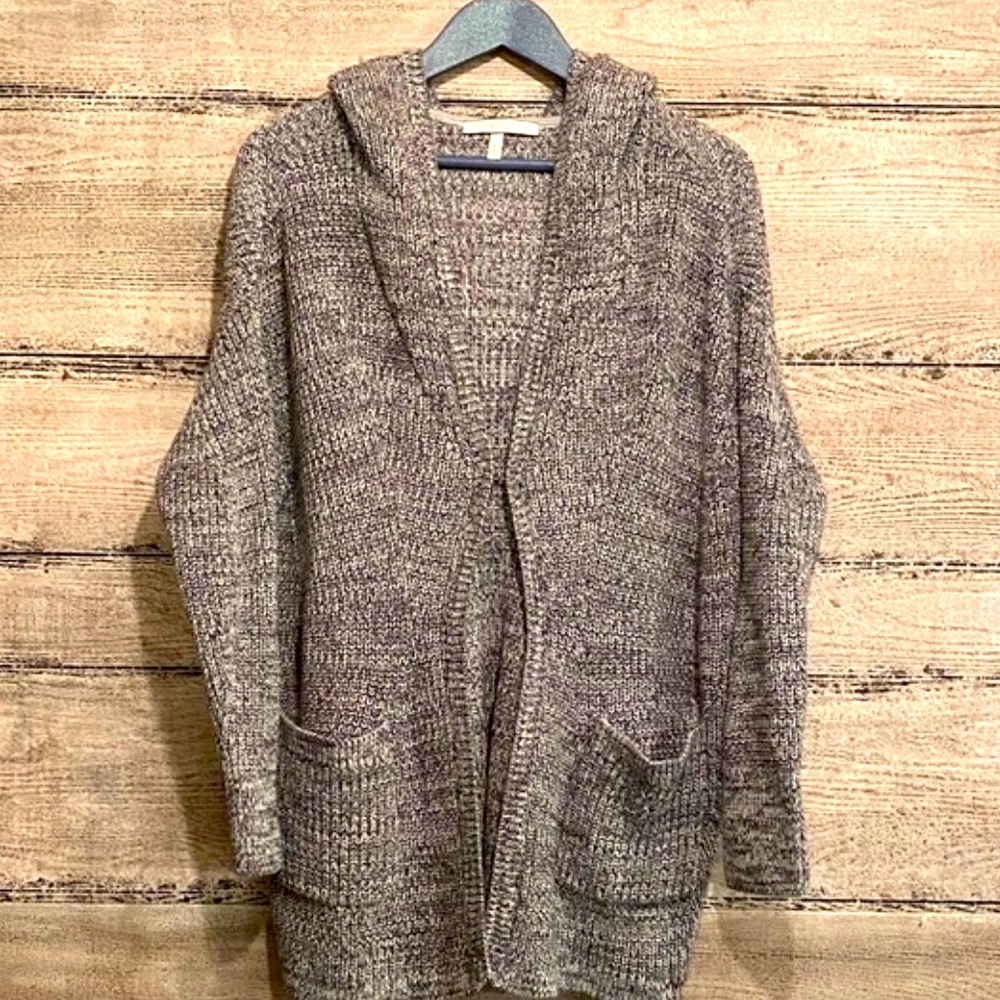 3/$30- VS Black & White Chunky Hooded Cardigan